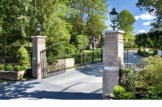 Oprit bij Parkhotel de Wiemsel